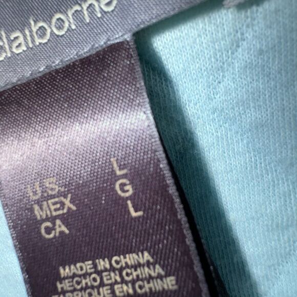 Adorable Trendy Liz Claiborne Zip Vest Gray with blue interior. Light yet cozy. - Picture 5 of 9